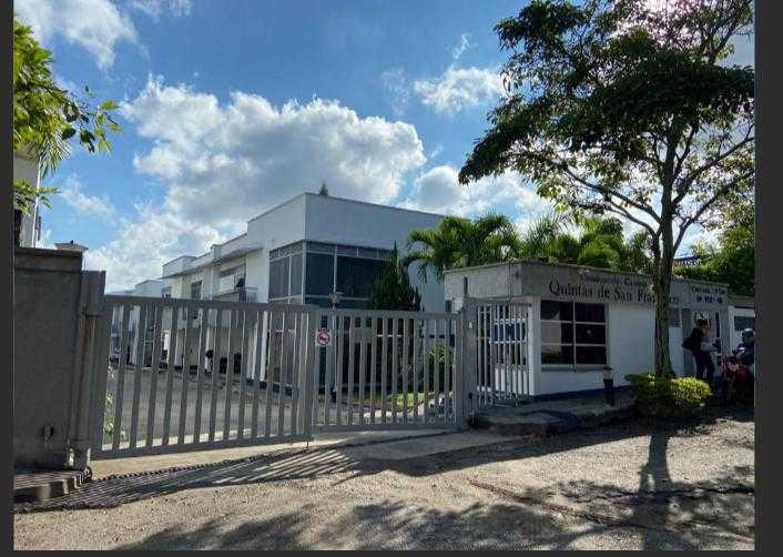Inmueble en Aparco